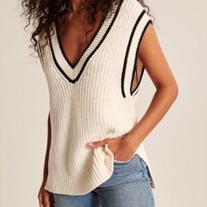 Abercrombie & Fitch Cream Knit Sleeveless Top Vest